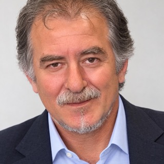 Παντελής, Ιδρυτής